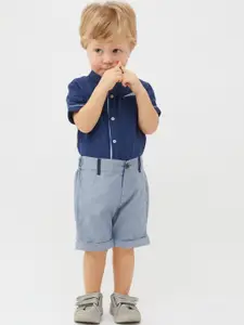 One Friday Infants Boys Mid-Rise Pure Cotton Shorts
