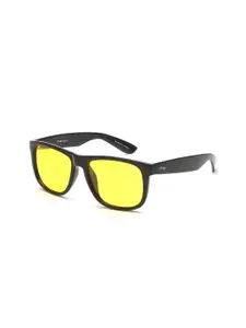 IRUS by IDEE Men Wayfarer Sunglasses with Polarised and UV Protected Lens IRS1200C5PSG