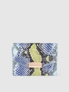 Lino Perros Women Snake Skin Textured Three Fold Wallet
