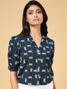 AKKRITI BY PANTALOONS Geometric Printed Cotton Shirt Style Top
