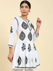 HOUSE OF KARI Ethnic Motifs Embroidered Kurti