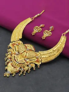 Sukkhi Gold-Plated Necklace & Earrings Set