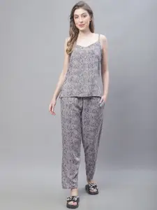 TAG 7 Women Animal Printed Top With Trousers & Shrug Co-Ords