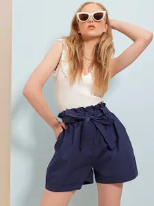 Trend Alacati stili Women Mid Rise Pure Cotton Shorts
