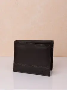 One8 By Virat Kohli Men Genuine Leather Wallet & Credit-Card Holder With RFID