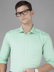 Park Avenue Slim Fit Striped Pure Cotton Formal Shirt