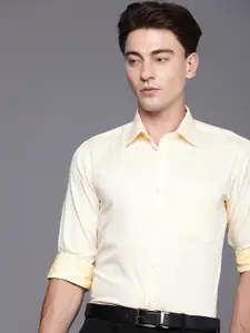 Raymond Textured Slim Fit Pure Cotton Formal Shirt