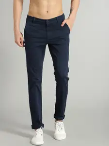Roadster Men Navy Blue Slim Fit Basic Chinos