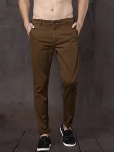 Roadster Time Travlr Men Brown Slim Fit Solid Chinos