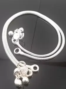 RUHI COLLECTION Set Of 2 Silver-Plated Intricate Textured Anklets