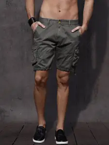 Roadster Men Grey Solid Regular Fit Cargo Shorts
