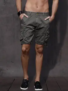 Roadster Men Grey Solid Regular Fit Cargo Shorts