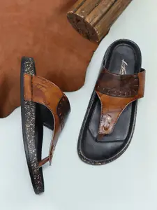knoos Men Textured Comfort Sandals