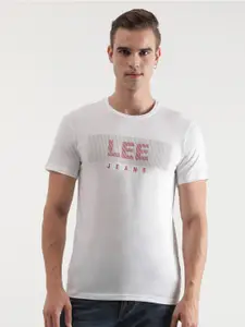 Lee Typography Printed Cotton Slim Fit T-shirt