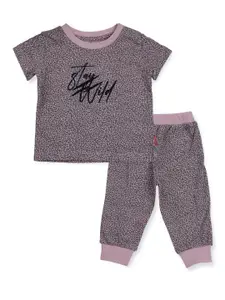Gini and Jony Infant Boys Printed Pure Cotton T-shirt with Pyjamas Clothing Set