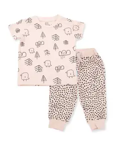 Gini and Jony Infant Girls Printed Pure Cotton T-shirt With Pyjamas