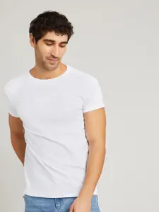 Styli Round Neck Muscle Fit T-Shirt