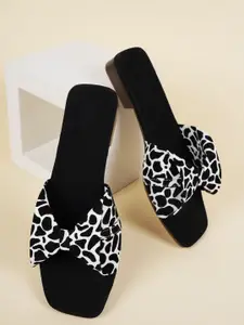 SAPATOS Printed Open Toe Flats with Bows