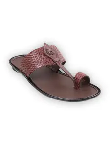 Mochi Men Textured Leather Comfort Sandals