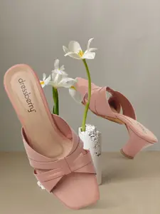 DressBerry Peach-Coloured Open Toe Kitten Heels
