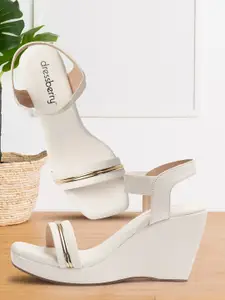 DressBerry White And Gold-Toned Striped Wedge Heels