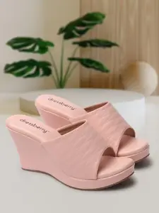 DressBerry Peach-Coloured Open Toe Wedge Heels