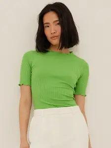NA-KD Ribbed Lettuce Edges Cotton Fitted Top