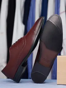 LOUIS STITCH 
Men Textured Formal Lace Up Oxford Shoes