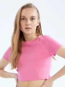 DeFacto Round Neck Crop T-shirt