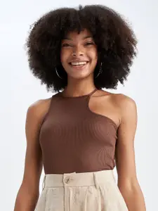 DeFacto Round Neck Sleeveless Fitted Crop Top
