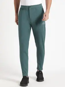 Wildcraft Men Mid-Rise Side Pockets Track Pant