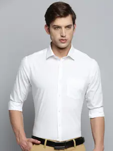 SHOWOFF Smart Spread Collar Cotton Formal Shirt