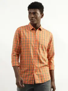 United Colors of Benetton Spread Collar Slim Fit Cotton Checked Casual Shirt