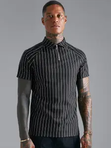 boohooMAN Jacquard Striped Polo Collar Slim Fit T-shirt