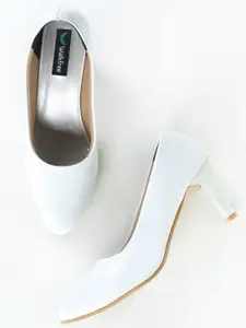 Walkfree Pointed Toe Kitten Heel Pumps