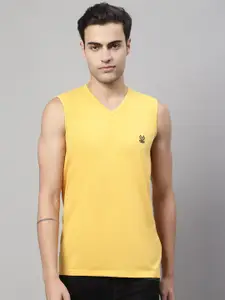 MACK JONNEY V-Neck Regular Fit Cotton T-shirt