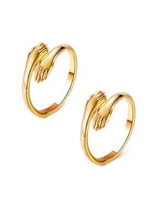Vembley Set of 2 Adjustable Hug Couple Finger Rings