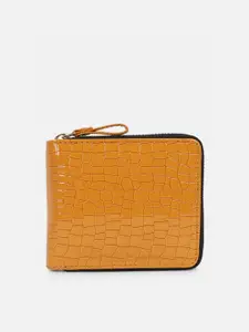 Bagsy Malone Women Textured Zip Around Wallet