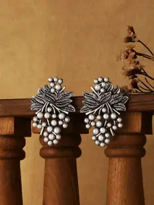 Fida Silver-Plated Oval Stud Earrings