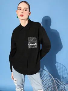 The Roadster Life Co. Typography Printed Pure Cotton Longline Casual Shirt