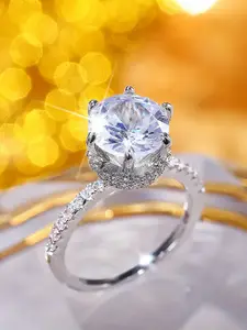 Peora Silver-Plated AD-Studded Finger Ring