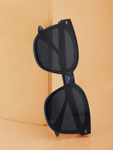 Carlton London Cateye Sunglasses with Polarised and UV Protected Lens CLSM091