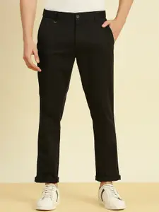 INVICTUS Men Classic Slim Fit Easy Wash Trousers