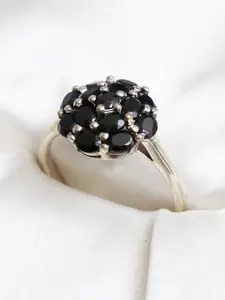 HIFLYER JEWELS 925 Sterling Silver-Plated Spinal Gemstone-Studded Finger Ring