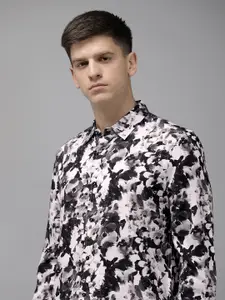 THE BEAR HOUSE Ardor Edition Slim Fit Floral Printed Opaque Casual Shirt