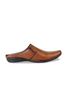 HikBi Men Square-Toe Textured Anti-Skid Leather Formal Slip-Ons