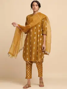 W The Folksong Collection Woven Design Band Collar Zari Kurta