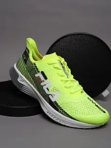 FILA Men KR5 Ever-Grip Durable Running Shoes