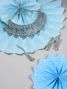 SOHI Silver-Plated Stone Studded  Necklace & Earrings Set
