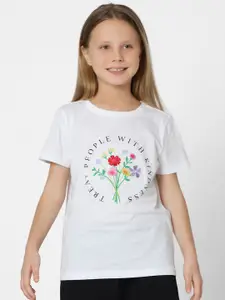 KIDS ONLY Girls Floral Embroidered Typography Printed T-shirt